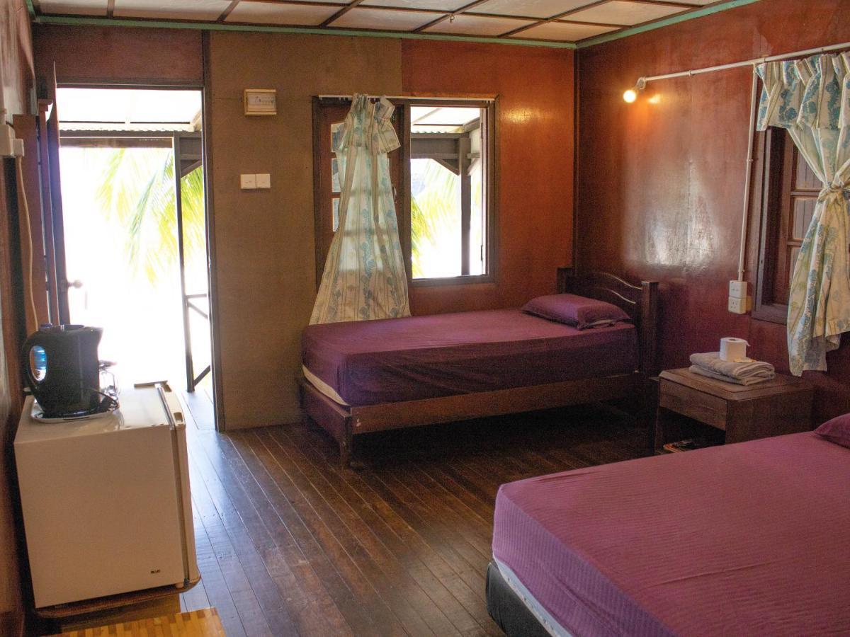 Bushman Tioman Hotell Kampong Juara Eksteriør bilde